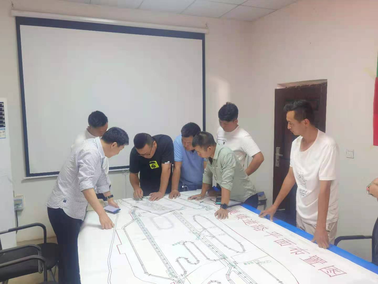 公司總工程師李宇舟清明假期到會(huì )東項目督促檢查指導工作