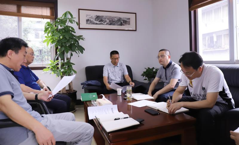 集團總會(huì )計師田世云到華西安裝公司開(kāi)展2021年安全生產(chǎn)集中整治專(zhuān)項督查