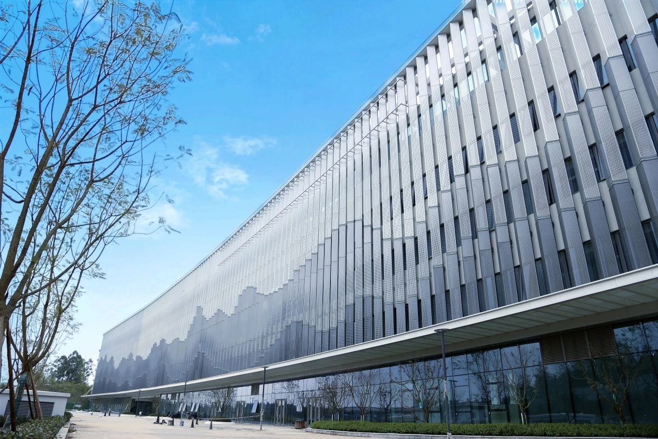 【這里是華安】品質(zhì)“守護”！四川省公共衛生綜合臨床中心項目建設實(shí)錄